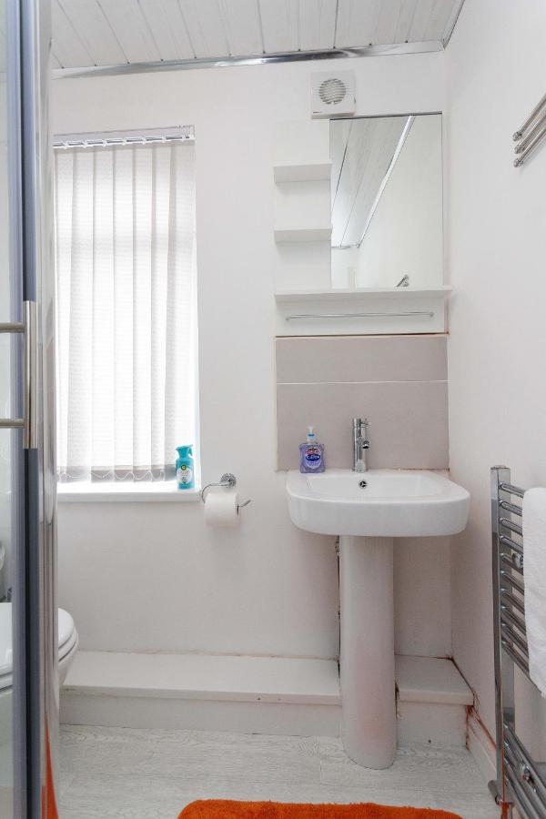 Calvin House Apartments Лідс Екстер'єр фото