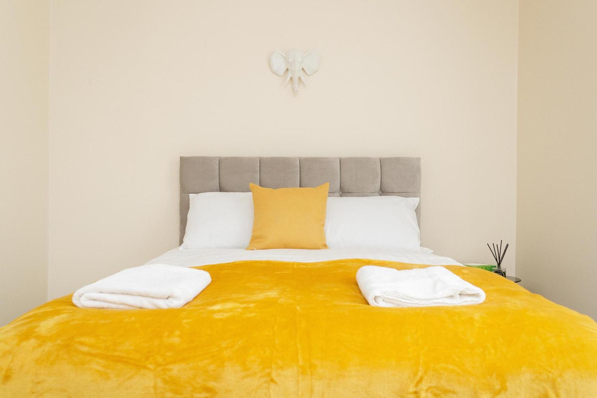 Calvin House Apartments Лідс Екстер'єр фото
